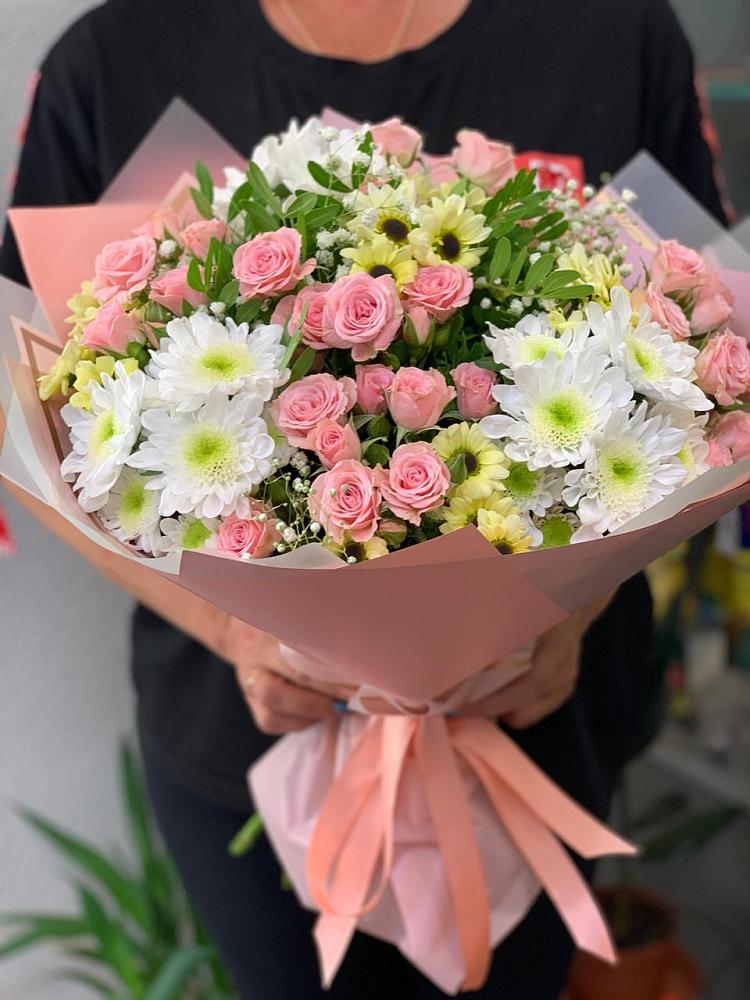 Букет цветов из: Розы и Хризантемы в Дубовицах