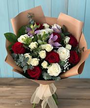 Букет цветов из:  Розы и Альстромерии в Дубовицах