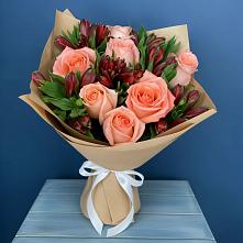 Букет цветов из:  Розы и Альстромерии в Дубовицах