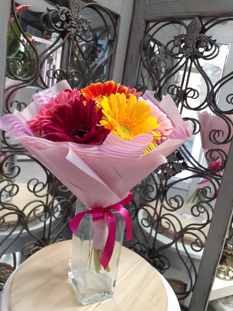 Букет цветов из: Герберы в Дубовицах